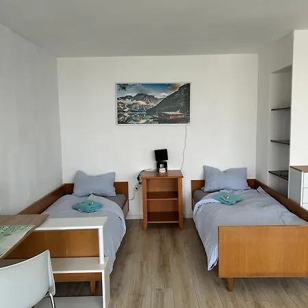 2-5 Bettzimmer Guest house Creglingen