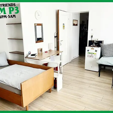 Deine Pension, Family & Friends P3, 5 Beds, 25qm, Check-in 4pm 5am Penzion *