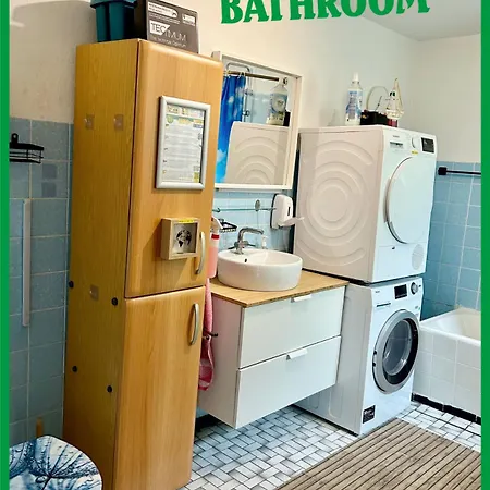 Deine Pension, Family & Friends P3, 5 Beds, 25qm, Check-in 4pm 5am * Creglingen