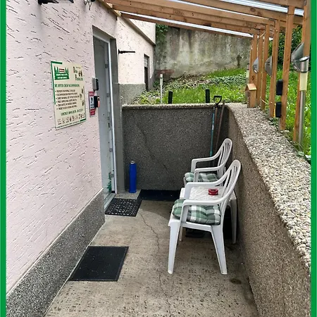 Deine Pension, Family & Friends P3, 5 Beds, 25qm, Check-in 4pm 5am Penzion *